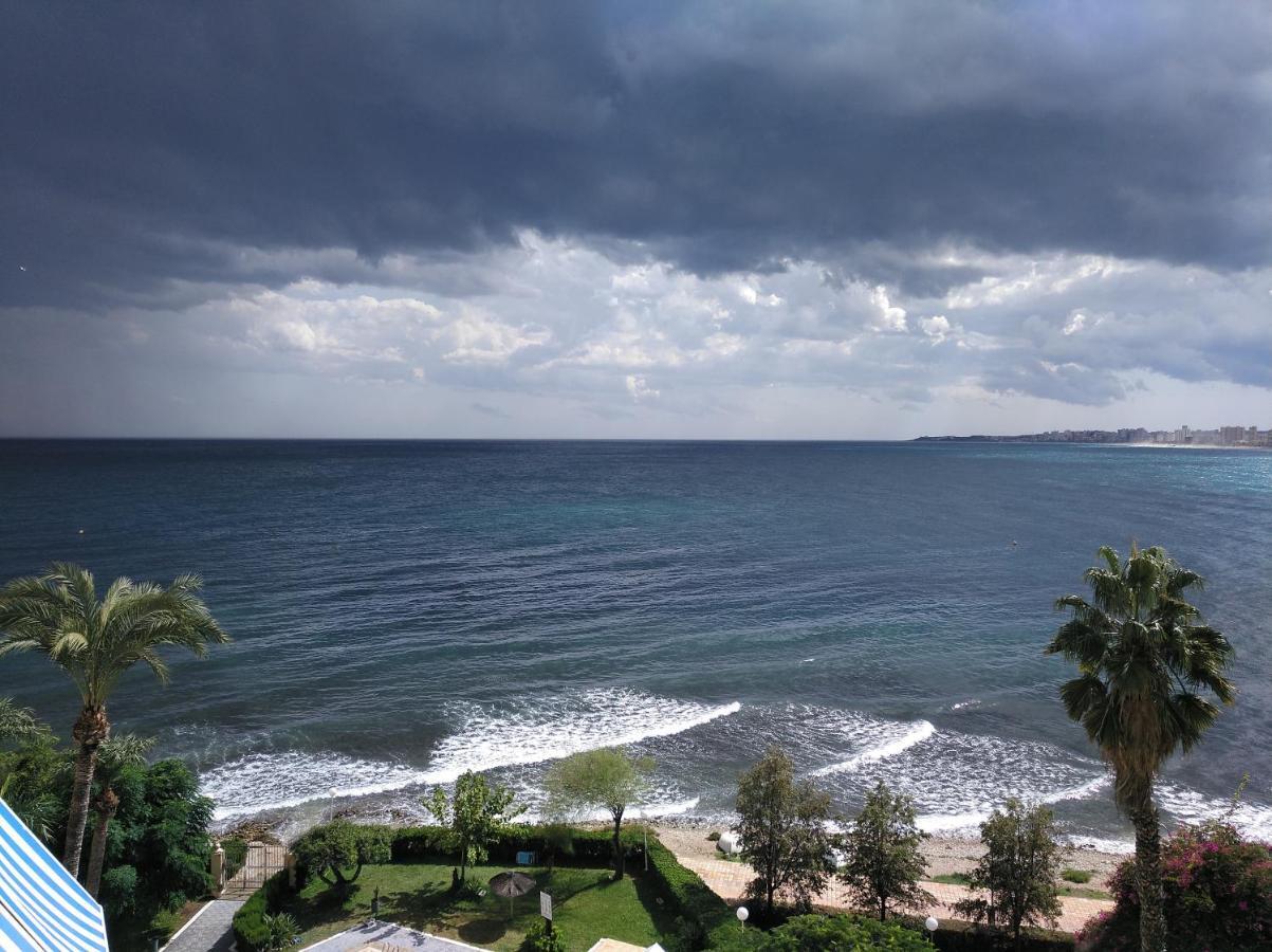 Apartamento Cabo Azul Playa Campello エル・カンページョ エクステリア 写真